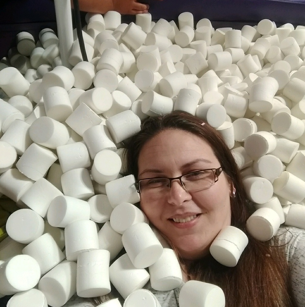 Meet your Posher, Lucretia